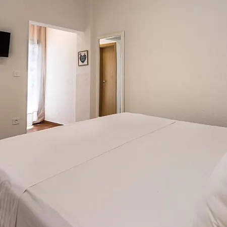 Arapovic * Baška Voda