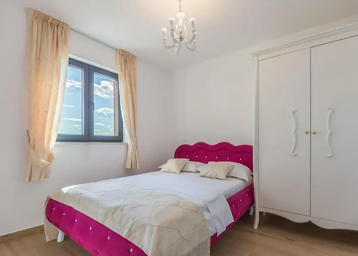 Apartamento Arapovic *