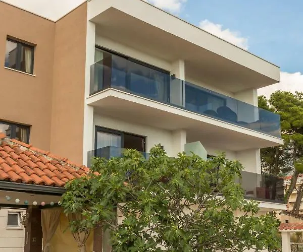 Apartamento Arapovic